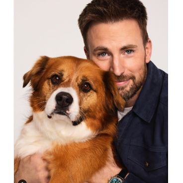 Chris Evans with his pet